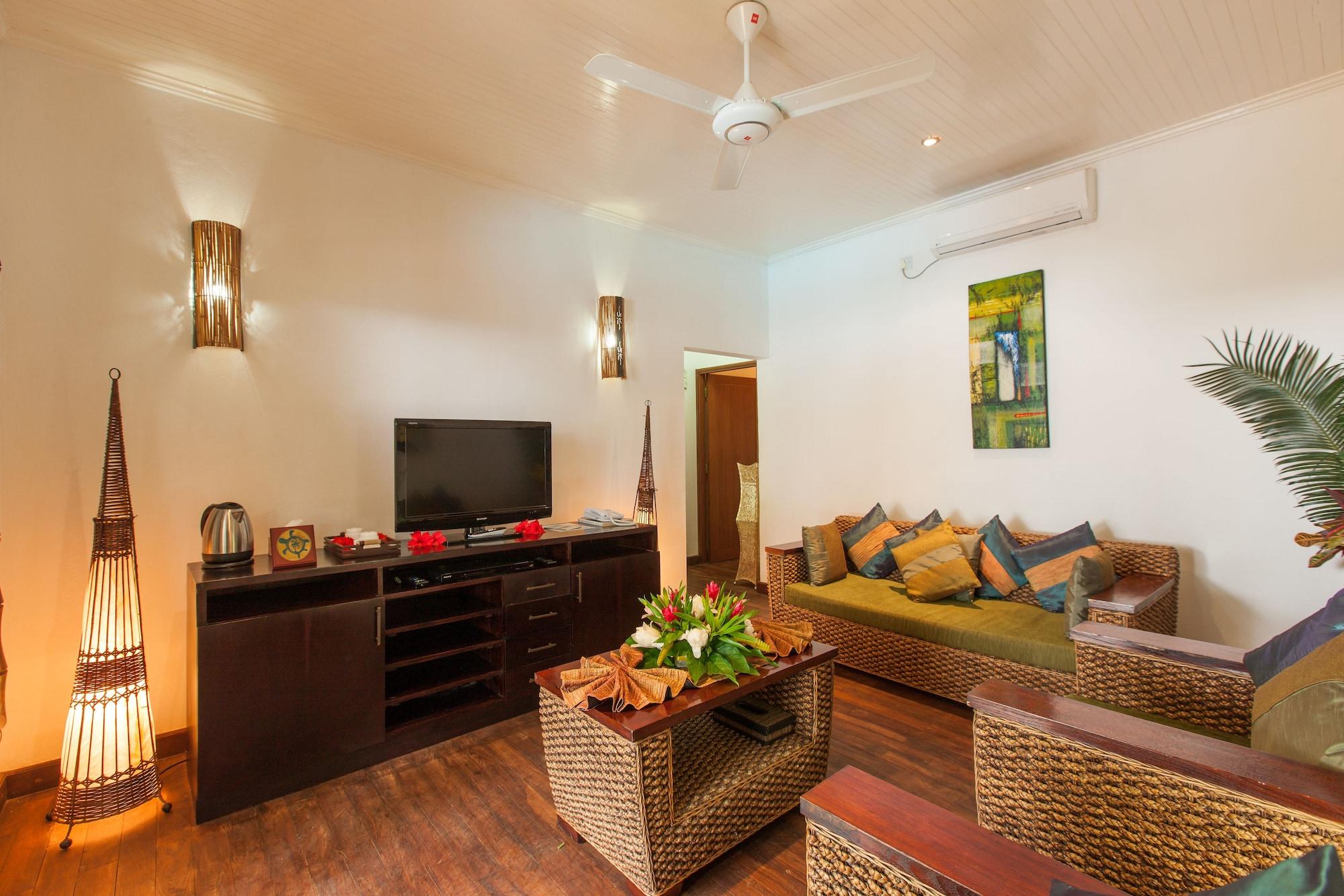 เลอ รีแลกซ์ บีช รีสอร์ต Hotel Grand Anse  ภายนอก รูปภาพ