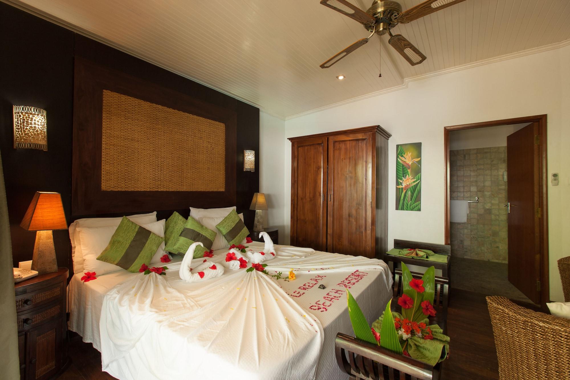 เลอ รีแลกซ์ บีช รีสอร์ต Hotel Grand Anse  ภายนอก รูปภาพ