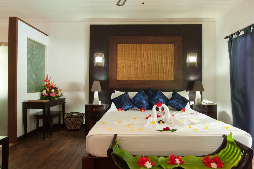 เลอ รีแลกซ์ บีช รีสอร์ต Hotel Grand Anse  ภายนอก รูปภาพ